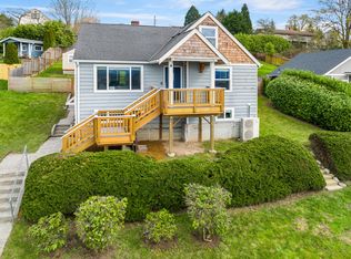 806 Cedar Ave S, Renton, WA 98057
