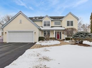 1241 Eric Ln, Lake Zurich, IL