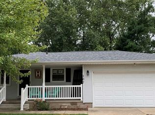 107 E Helen St, Glasford, IL 61533