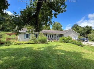 219 Hutchison Lake Dr, Ripley, WV 25271