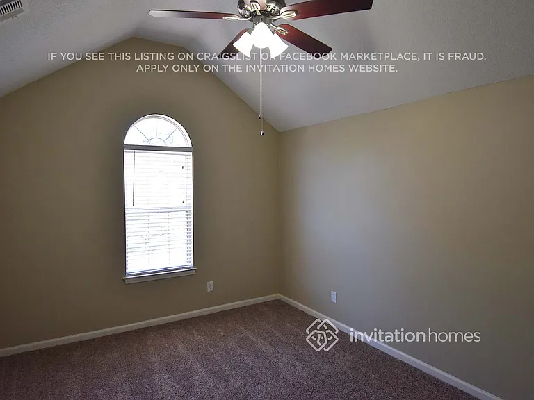 4185 Soaring Dr — Photo 8