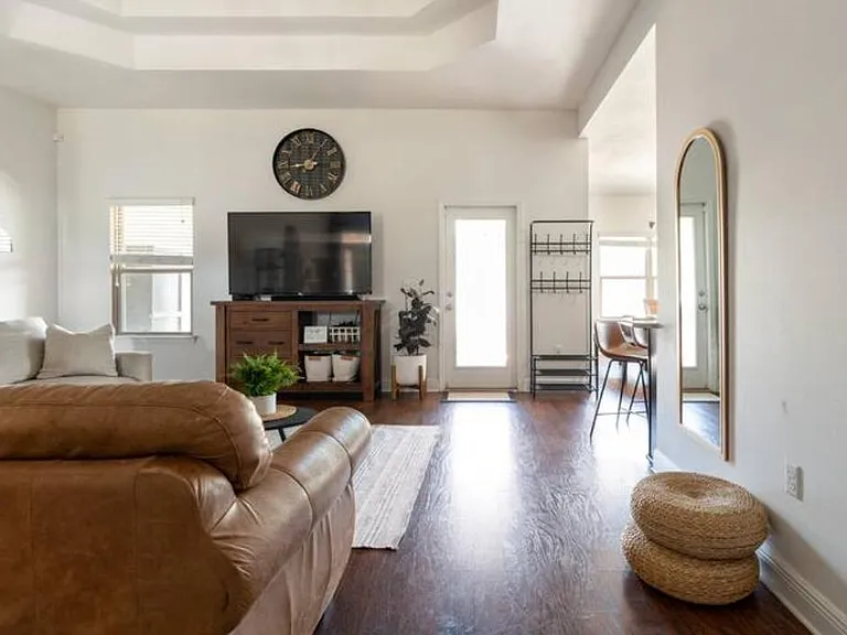 8734 Bradfield Dr — Photo 12