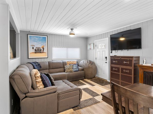 10343 N Strahorn Rd #1, Hayden, ID 83835