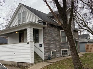 7512 W Adams St, Forest Park, IL 60130