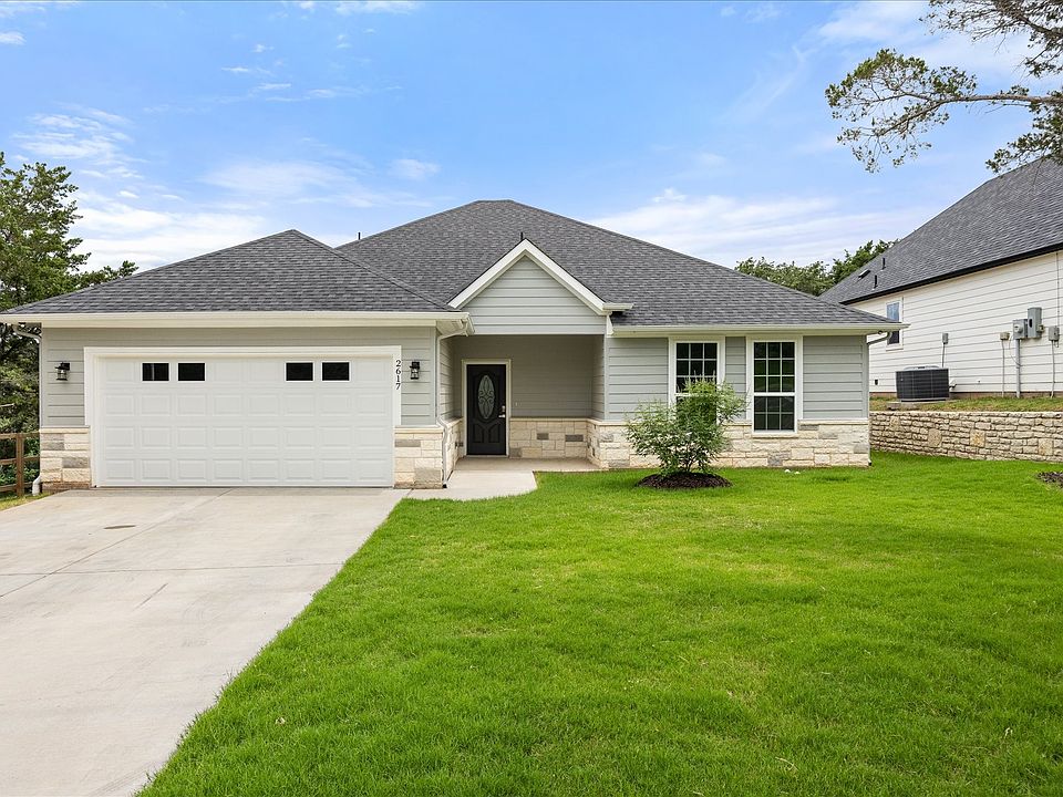 1st image of 2617 Creek Dr