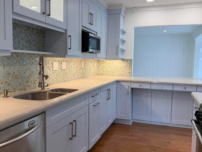 204 S Seacrest Cir — Photo 7