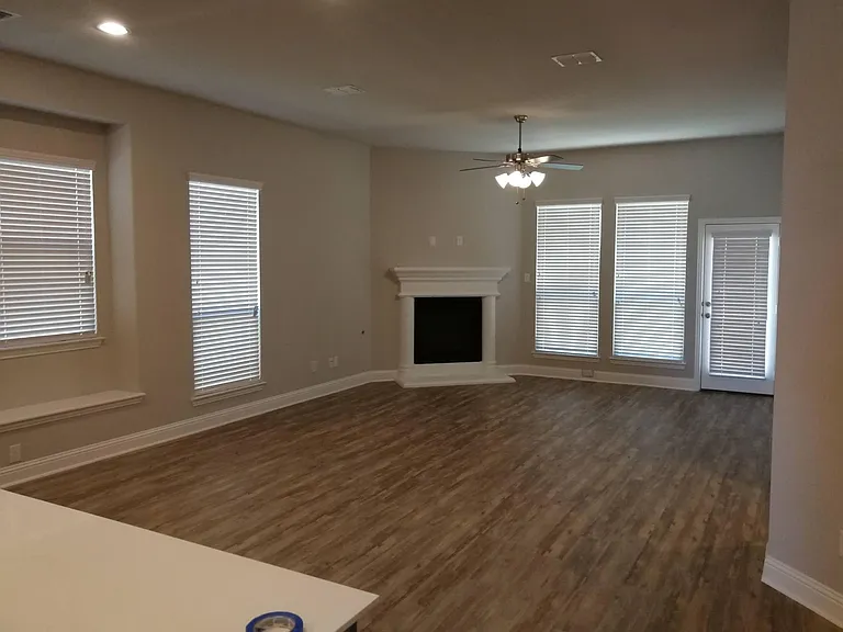 1513 Gallant Fox Dr — Photo 7