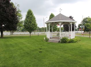5138 Ottawa River Rd, Toledo, OH 43611