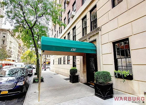 Sold by Warburg | media 35