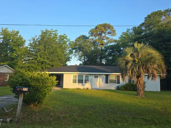109 Oakview St, Hinesville, GA 31313