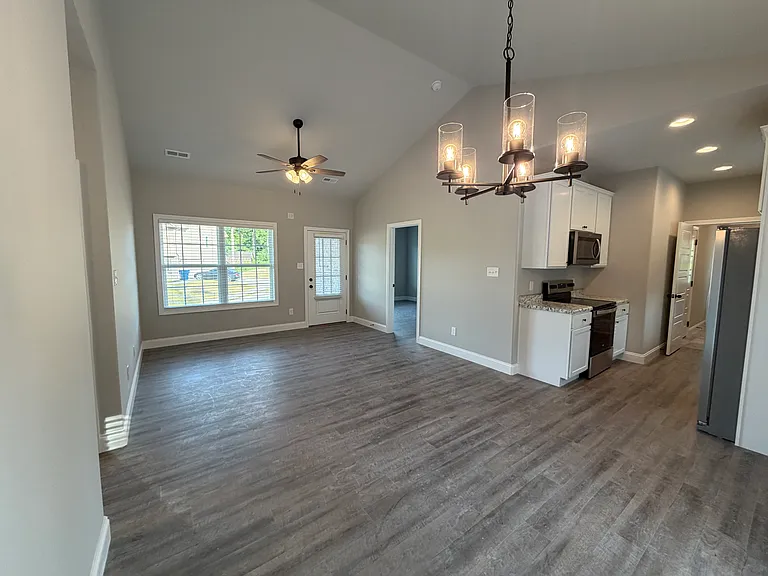 2616 Parkers Meadow Ln — Photo 23
