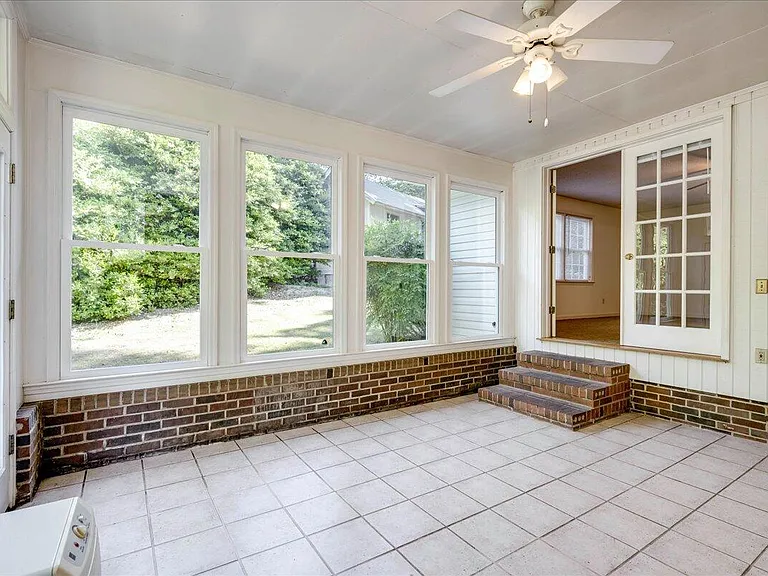 552 Whitehead Dr — Photo 26