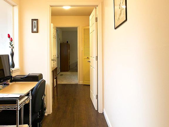 5th image of 1668 Anamor St