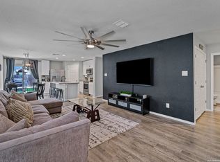 6020 Olson Blfs, San Antonio, TX 78252