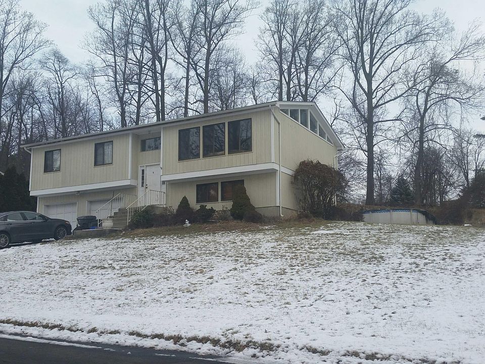 5 John F Kennedy Dr, Stony Pt, NY 10980 Zillow