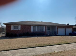 2427 Canterbury St, Muskogee, OK 74403