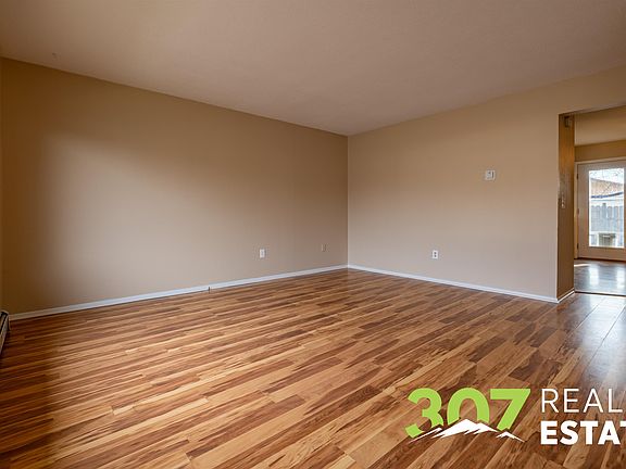 5th image of 1722 26th St