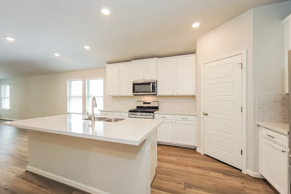 3 bed, 2029 sqft, $1,250 — Photo 4