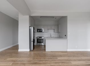 523 Bay St #14, Midland, ON L4R 1L2