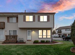 20162 S Fairwood Ct, Frankfort, IL 60423