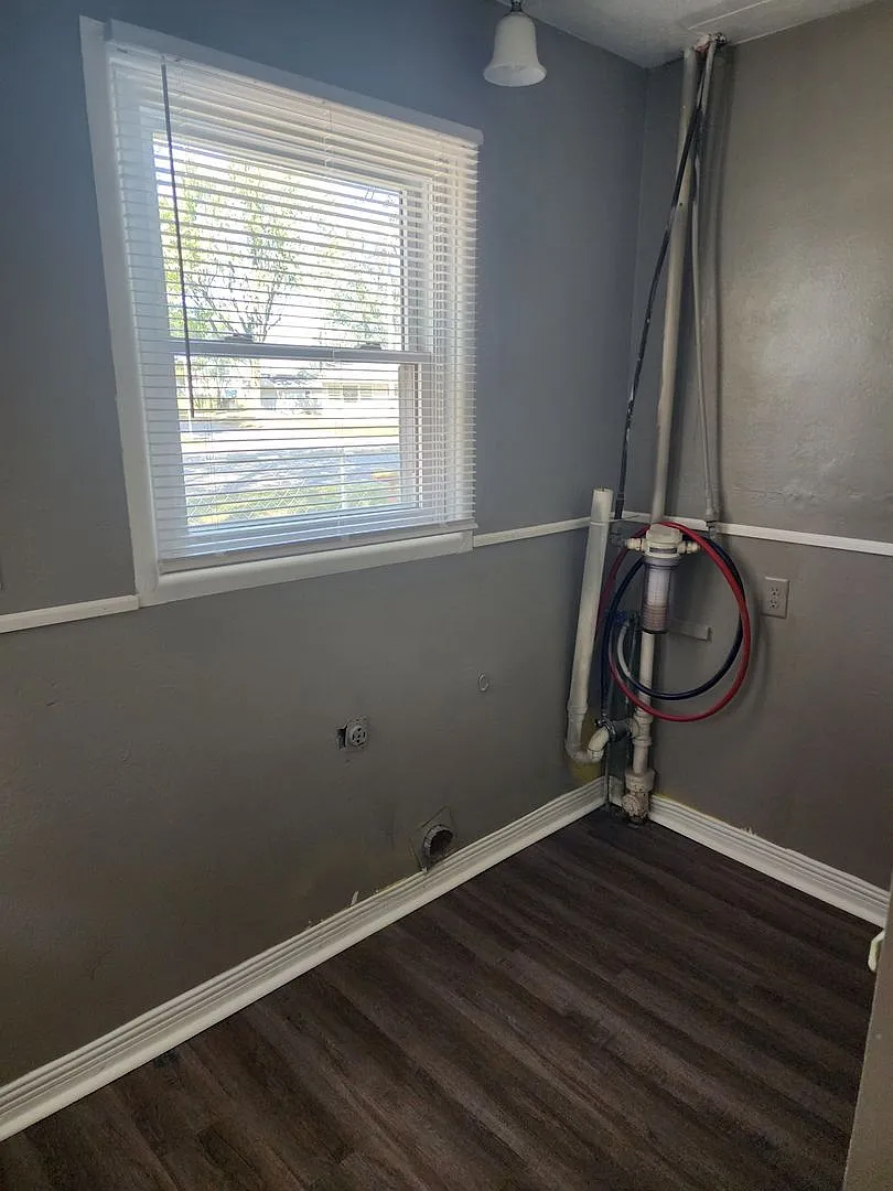 Move-In Ready 3-Bedroom Home with Great Updates! — Photo 1