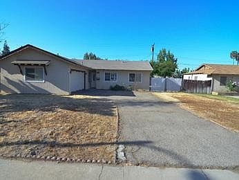 5th image of 1752 Lincoln Ave