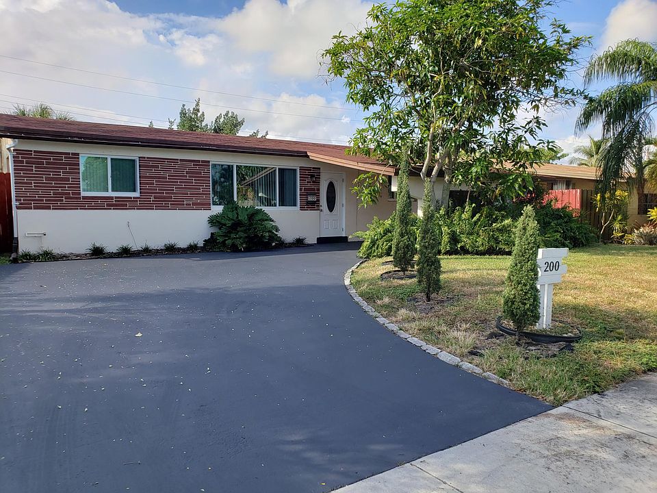 1st image of 200 NE 58th St