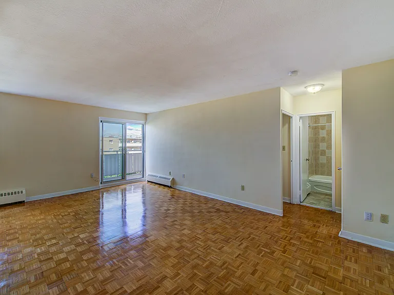 21 Park Blvd — Photo 16