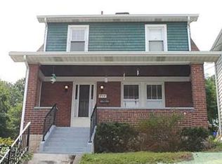 712 Hiland Ave, Coraopolis, PA