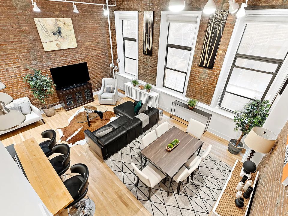 1st image of 74 Reade St APT 2ER