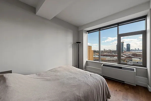 Sold by Nest Seekers International | media 8