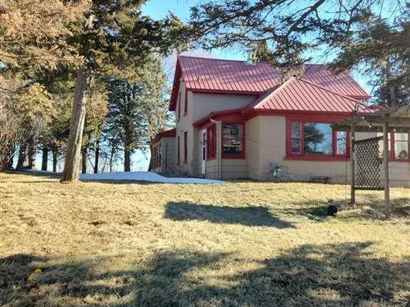 58369 240th St, Mankato, MN 56001