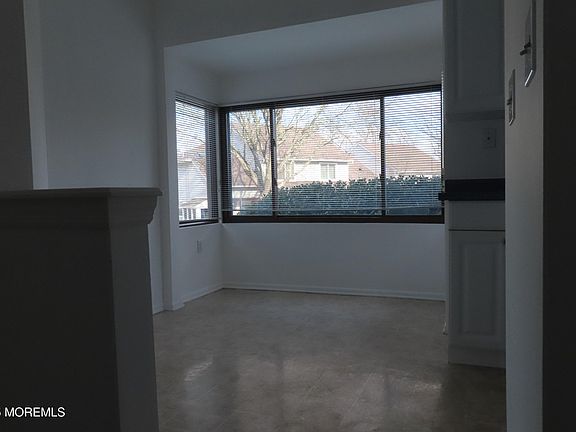 4th image of 1008 Burntwood Trl #1051
