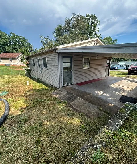 2312 Cline St — Photo 2