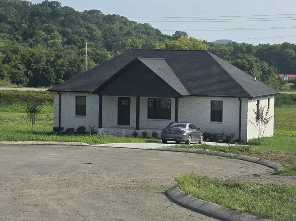 50 Sunset Ct, Hartsville, TN 37074