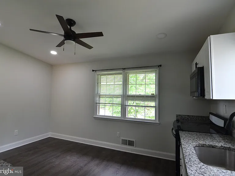14011 Eagle Ct — Photo 15
