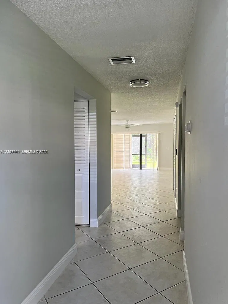 Vistas Of Boca Lago Condo — Photo 3