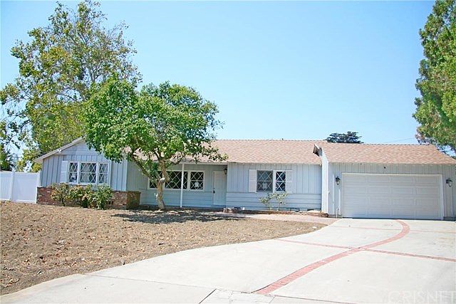 1st image of 15539 Andrae Ct