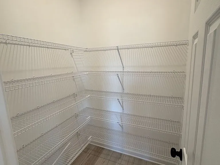 2942 Sharpstone Dr — Photo 10