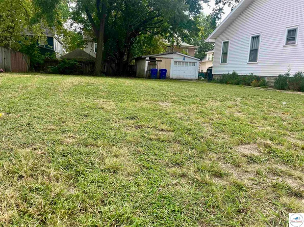 905 W 5th St, Sedalia, MO 65301