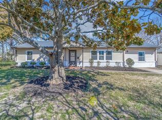 644 Constitution Dr, Virginia Beach, VA 23462