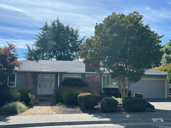 7588 Oak Leaf Dr, Santa Rosa, CA 95409
