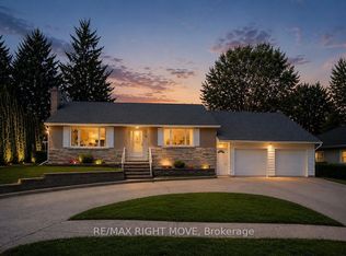 94 Fittons Rd E, Orillia, ON L3V2J5
