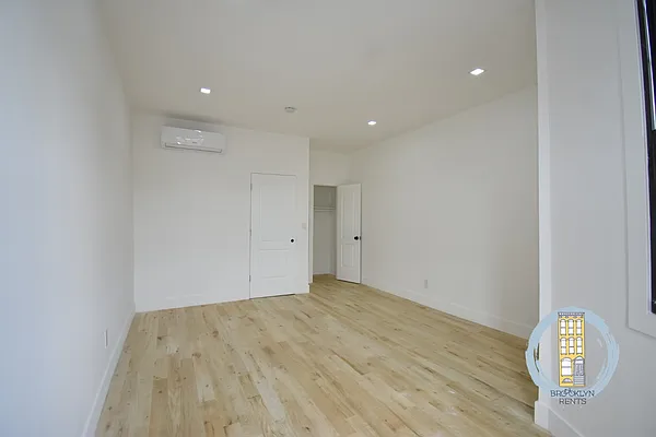Rented by Brooklyn Rentals NYC | media 40