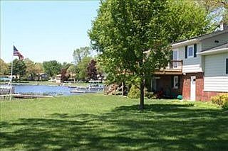 2nd image of 734 Barberry Ave
