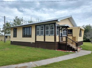 4039 S River Rd, Cheboygan, MI 49721