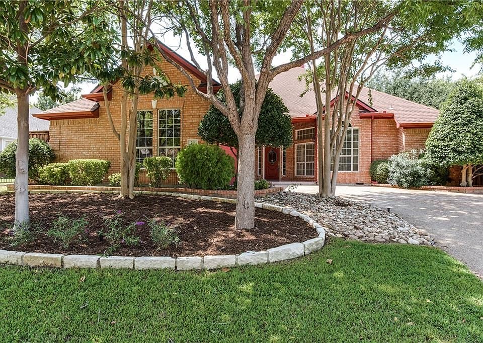 1st image of 201 Black Oak Cir
