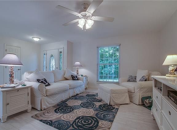 2nd image of 222 Plantation Ct