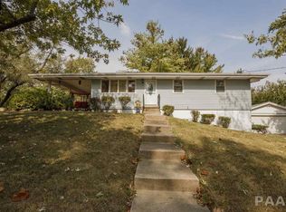 1815 W Daytona Dr, Peoria, IL
