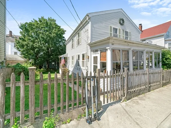 165-169 Grant St, Fall River, MA 02721